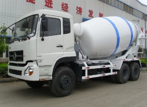 China El transporte de mezcla del hormigón de Dongfeng acarrea 10m el camión del mezclador de cemento del ³ LHD RHD proveedor