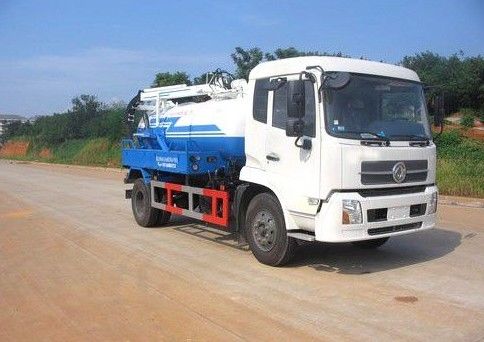 China Capacidad grande fácil del camión de petrolero de las aguas residuales de la operación 10000L con buen funcionamiento proveedor