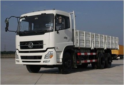 China 6x4 245hp Cargo Van Truck With Cummins C245 33engine/caja de cambios rápida 9JS119T-B proveedor
